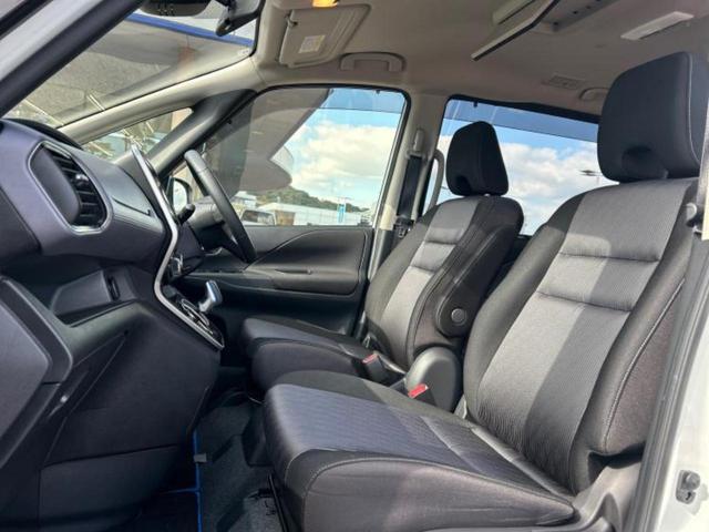 ＷＥＣＡＲＳでは各商談席に大型モニターをご用意しております！見やすい大画面でゆったりと全国の在庫をご覧いただけます！是非ご来店お待ちしております！