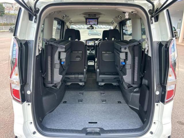 全国に店舗を展開しているのでどこでもお取り寄せが可能です！この車が気になるけど遠方だから・・・と諦める必要はありません！※別途陸送費が必要です。