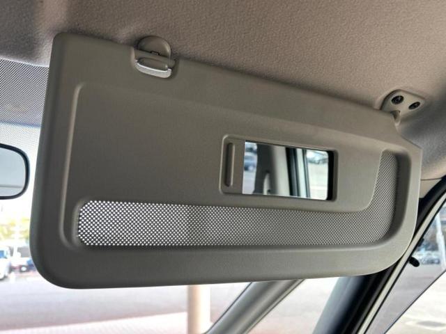 国産車から輸入車まで多様なお客様のニーズのお応えできるように、全国規模で豊富な在庫展開！車のことならＷＥＣＡＲＳへ！