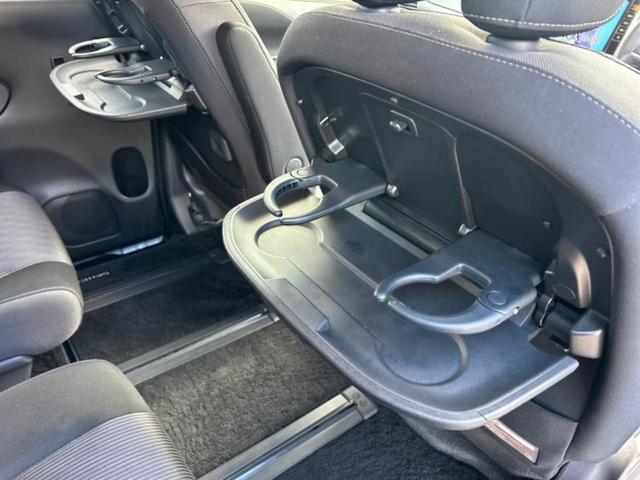 全国に店舗を展開しているのでどこでもお取り寄せが可能です！この車が気になるけど遠方だから・・・と諦める必要はありません！※別途陸送費が必要です。