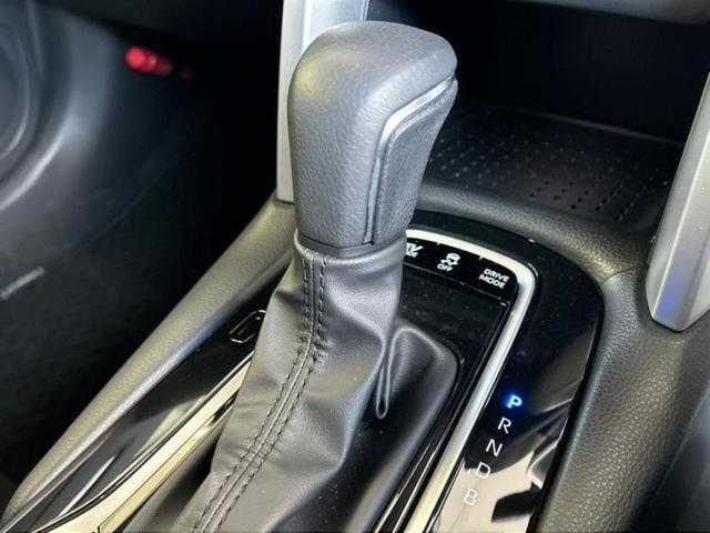 カローラクロス ハイブリッドZ サンルーフ/純正エアロ/保証書/ディスプレイオーディオ+ナビ10インチ/シートヒーター/車線逸脱防止支援システム/シート ハーフレザー/電動バックドア/ヘッドランプ LED フルエアロ バックカメラ(17枚目)