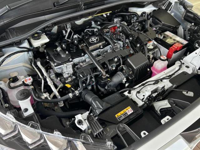 カローラクロス ハイブリッドＺ　サンルーフ／純正エアロ／保証書／ディスプレイオーディオ＋ナビ１０インチ／シートヒーター／車線逸脱防止支援システム／シート　ハーフレザー／電動バックドア／ヘッドランプ　ＬＥＤ　フルエアロ　バックカメラ（58枚目）