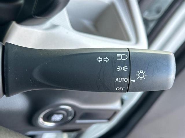 スペーシア ハイブリッドG 保証書/ヘッドランプ LED/禁煙車/エアバッグ 運転席/エアバッグ 助手席/パワーウインドウ/オートエアコン/オートライト/ハイビームアシスト/パワードアロック/アクセサリーソケット(11枚目)