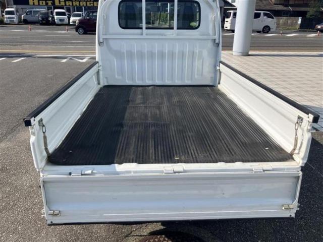 アクティトラック ４ＷＤ　ＳＤＸ　新品タイヤ／エアバッグ　運転席／パワーステアリング／マニュアルエアコン／ヘッドライトレベライザー／ラジオ　４ＷＤ（15枚目）