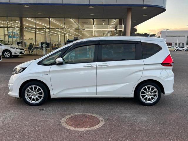 フリードハイブリッド ハイブリッドＧホンダセンシング　新品タイヤ／保証書／社外　ＳＤナビ／ホンダセンシング／両側電動スライドドア／車線逸脱防止支援システム／ドライブレコーダー　社外／ヘッドランプ　ＬＥＤ／Ｂｌｕｅｔｏｏｔｈ接続／ＥＴＣ／ＥＢＤ付ＡＢＳ（2枚目）