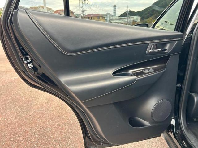 ハリアー プレミアム 純正 9インチ SDナビ/衝突安全装置/車線逸脱防止支援システム/シート ハーフレザー/電動バックドア/ヘッドランプ LED/Bluetooth接続/ETC/EBD付ABS/横滑り防止装置 電動シート(23枚目)