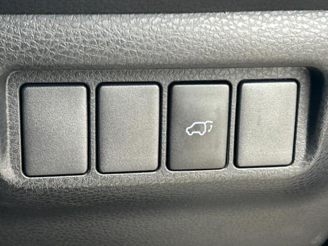 ハリアー プレミアム 純正 9インチ SDナビ/衝突安全装置/車線逸脱防止支援システム/シート ハーフレザー/電動バックドア/ヘッドランプ LED/Bluetooth接続/ETC/EBD付ABS/横滑り防止装置 電動シート(27枚目)