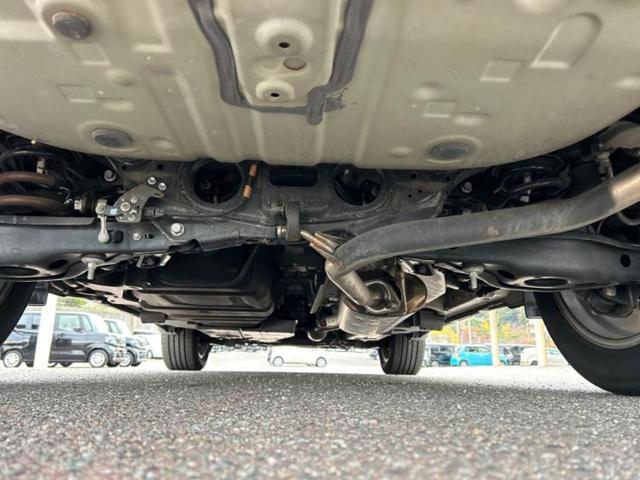 ハリアー プレミアム 純正 9インチ SDナビ/衝突安全装置/車線逸脱防止支援システム/シート ハーフレザー/電動バックドア/ヘッドランプ LED/Bluetooth接続/ETC/EBD付ABS/横滑り防止装置 電動シート(49枚目)