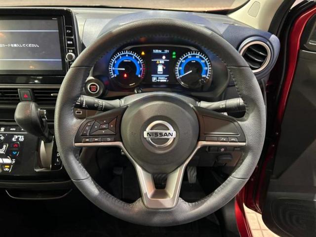 デイズ ハイウェイスターＸ　新品タイヤ／保証書／純正　９インチ　ナビ／エマージェンシーブレーキ／アラウンドビューモニター／車線逸脱防止支援システム／ドライブレコーダー　純正／ヘッドランプ　ＬＥＤ／ＵＳＢジャック　全周囲カメラ（12枚目）