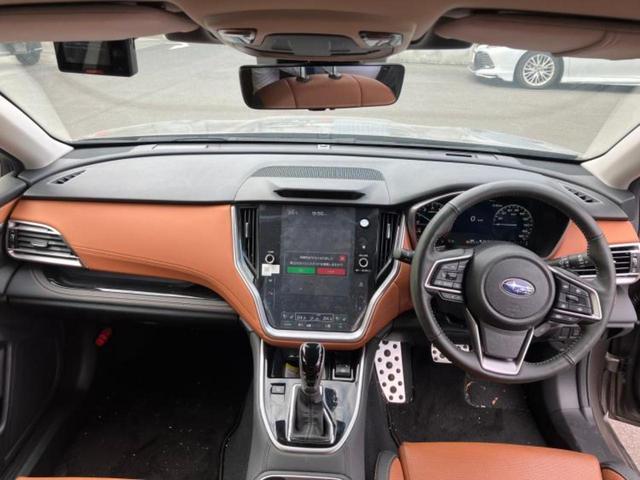 レガシィアウトバック ４ＷＤリミテッドＥＸ　保証書／純正　メモリーナビ／衝突安全装置／シートヒーター／車線逸脱防止支援システム／シート　合皮／電動バックドア／ヘッドランプ　ＬＥＤ／ＵＳＢジャック／Ｂｌｕｅｔｏｏｔｈ接続／ＥＴＣ　バックカメラ（4枚目）