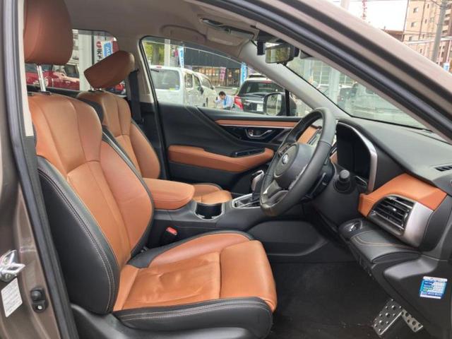 レガシィアウトバック ４ＷＤリミテッドＥＸ　保証書／純正　メモリーナビ／衝突安全装置／シートヒーター／車線逸脱防止支援システム／シート　合皮／電動バックドア／ヘッドランプ　ＬＥＤ／ＵＳＢジャック／Ｂｌｕｅｔｏｏｔｈ接続／ＥＴＣ　バックカメラ（5枚目）