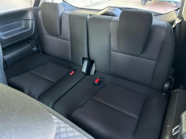 フリード Ｇブラックスタイル　新品タイヤ／純正エアロ／保証書／純正　８インチ　ＳＤナビ／衝突安全装置／両側電動スライドドア／シートヒーター／車線逸脱防止支援システム／ヘッドランプ　ＬＥＤ／Ｂｌｕｅｔｏｏｔｈ接続／ＥＴＣ　フルエアロ（19枚目）