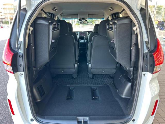 フリード Ｇブラックスタイル　新品タイヤ／純正エアロ／保証書／純正　８インチ　ＳＤナビ／衝突安全装置／両側電動スライドドア／シートヒーター／車線逸脱防止支援システム／ヘッドランプ　ＬＥＤ／Ｂｌｕｅｔｏｏｔｈ接続／ＥＴＣ　フルエアロ（21枚目）