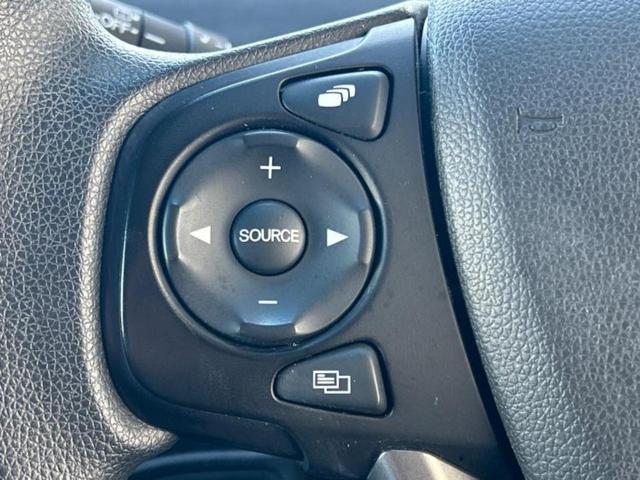 フリード Ｇブラックスタイル　新品タイヤ／純正エアロ／保証書／純正　８インチ　ＳＤナビ／衝突安全装置／両側電動スライドドア／シートヒーター／車線逸脱防止支援システム／ヘッドランプ　ＬＥＤ／Ｂｌｕｅｔｏｏｔｈ接続／ＥＴＣ　フルエアロ（40枚目）