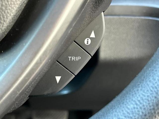 フリード Ｇブラックスタイル　新品タイヤ／純正エアロ／保証書／純正　８インチ　ＳＤナビ／衝突安全装置／両側電動スライドドア／シートヒーター／車線逸脱防止支援システム／ヘッドランプ　ＬＥＤ／Ｂｌｕｅｔｏｏｔｈ接続／ＥＴＣ　フルエアロ（43枚目）