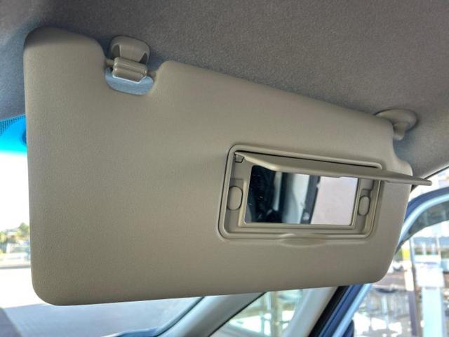 フリード Ｇブラックスタイル　新品タイヤ／純正エアロ／保証書／純正　８インチ　ＳＤナビ／衝突安全装置／両側電動スライドドア／シートヒーター／車線逸脱防止支援システム／ヘッドランプ　ＬＥＤ／Ｂｌｕｅｔｏｏｔｈ接続／ＥＴＣ　フルエアロ（47枚目）