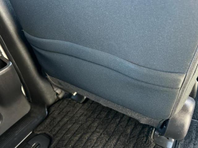 フリード Ｇブラックスタイル　新品タイヤ／純正エアロ／保証書／純正　８インチ　ＳＤナビ／衝突安全装置／両側電動スライドドア／シートヒーター／車線逸脱防止支援システム／ヘッドランプ　ＬＥＤ／Ｂｌｕｅｔｏｏｔｈ接続／ＥＴＣ　フルエアロ（52枚目）