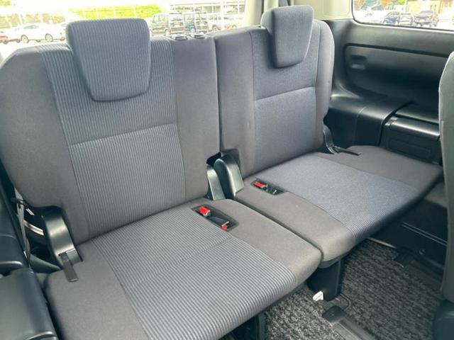 ノア ハイブリッドＸ　新品タイヤ／純正　ＳＤナビ／両側電動スライドドア／ヘッドランプ　ＬＥＤ／Ｂｌｕｅｔｏｏｔｈ接続／ＥＴＣ／ＥＢＤ付ＡＢＳ／横滑り防止装置／アイドリングストップ／バックモニター／フルセグＴＶ／ＤＶＤ（6枚目）