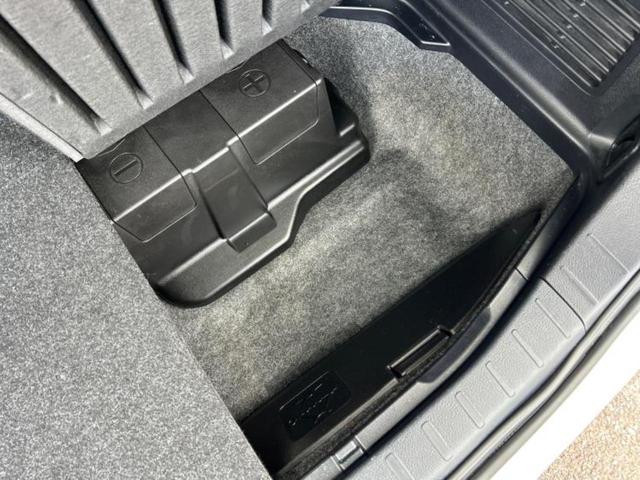 ノア ハイブリッドＸ　新品タイヤ／純正　ＳＤナビ／両側電動スライドドア／ヘッドランプ　ＬＥＤ／Ｂｌｕｅｔｏｏｔｈ接続／ＥＴＣ／ＥＢＤ付ＡＢＳ／横滑り防止装置／アイドリングストップ／バックモニター／フルセグＴＶ／ＤＶＤ（27枚目）