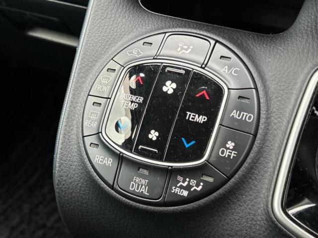 ノア ハイブリッドＸ　新品タイヤ／純正　ＳＤナビ／両側電動スライドドア／ヘッドランプ　ＬＥＤ／Ｂｌｕｅｔｏｏｔｈ接続／ＥＴＣ／ＥＢＤ付ＡＢＳ／横滑り防止装置／アイドリングストップ／バックモニター／フルセグＴＶ／ＤＶＤ（34枚目）