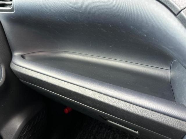 ノア ハイブリッドＸ　新品タイヤ／純正　ＳＤナビ／両側電動スライドドア／ヘッドランプ　ＬＥＤ／Ｂｌｕｅｔｏｏｔｈ接続／ＥＴＣ／ＥＢＤ付ＡＢＳ／横滑り防止装置／アイドリングストップ／バックモニター／フルセグＴＶ／ＤＶＤ（38枚目）