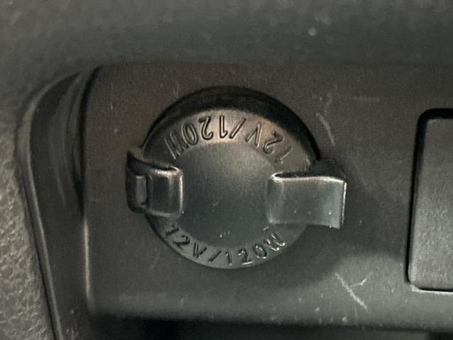 ノア ハイブリッドＸ　新品タイヤ／純正　ＳＤナビ／両側電動スライドドア／ヘッドランプ　ＬＥＤ／Ｂｌｕｅｔｏｏｔｈ接続／ＥＴＣ／ＥＢＤ付ＡＢＳ／横滑り防止装置／アイドリングストップ／バックモニター／フルセグＴＶ／ＤＶＤ（42枚目）