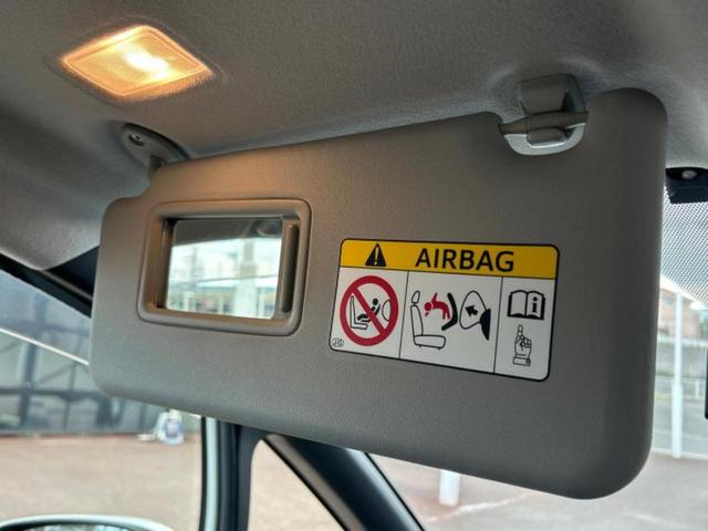 ノア ハイブリッドＸ　新品タイヤ／純正　ＳＤナビ／両側電動スライドドア／ヘッドランプ　ＬＥＤ／Ｂｌｕｅｔｏｏｔｈ接続／ＥＴＣ／ＥＢＤ付ＡＢＳ／横滑り防止装置／アイドリングストップ／バックモニター／フルセグＴＶ／ＤＶＤ（48枚目）