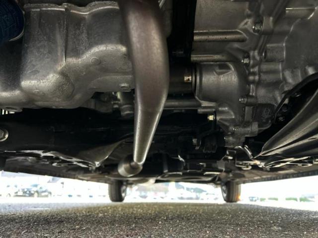 Ｎ－ＢＯＸカスタム ヒョウジュン　保証書／ホンダセンシング／電動スライドドア／車線逸脱防止支援システム／ヘッドランプ　ＬＥＤ／ＥＢＤ付ＡＢＳ／横滑り防止装置／禁煙車／エアバッグ　運転席／エアバッグ　助手席／衝突安全ボディ　盗難防止装置（47枚目）