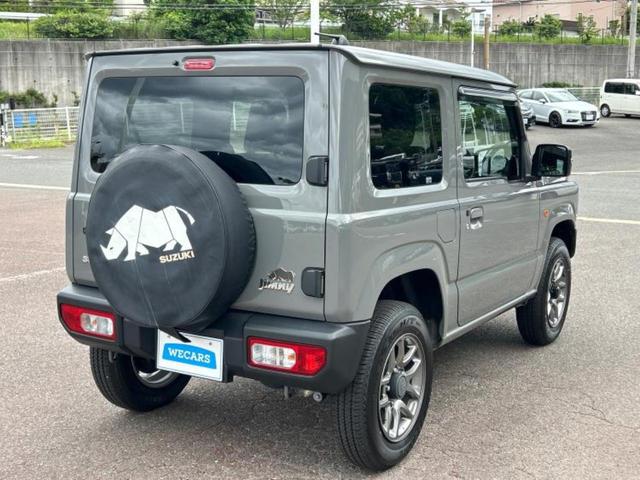 ジムニー ４ＷＤ　ＸＣ　保証書／シートヒーター　前席／車線逸脱防止支援システム／ヘッドランプ　ＬＥＤ／ＡＢＳ／横滑り防止装置／セーフティサポート（スズキ）／アルミホイール　純正　１６インチ／パワーウインドウ　ワンオーナー（3枚目）