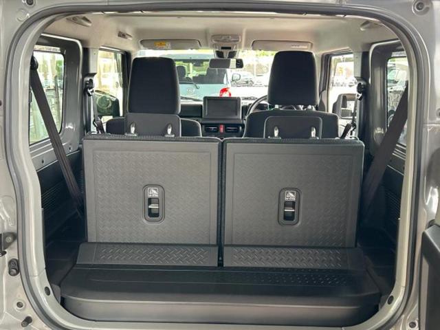 ジムニー ４ＷＤ　ＸＣ　保証書／シートヒーター　前席／車線逸脱防止支援システム／ヘッドランプ　ＬＥＤ／ＡＢＳ／横滑り防止装置／セーフティサポート（スズキ）／アルミホイール　純正　１６インチ／パワーウインドウ　ワンオーナー（8枚目）