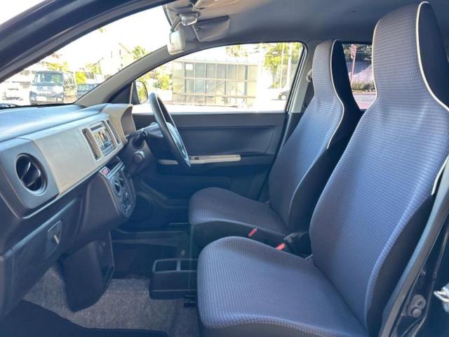 アルト Ｌ　ＥＢＤ付ＡＢＳ／横滑り防止装置／アイドリングストップ／エアバッグ　運転席／エアバッグ　助手席／衝突安全ボディ／パワーウインドウ／キーレスエントリー／パワーステアリング／マニュアルエアコン／ＣＤ／ラジオ（6枚目）