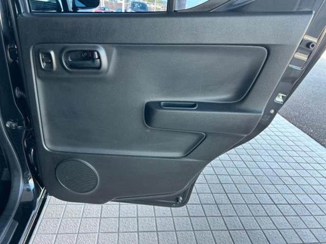 アルト Ｌ　ＥＢＤ付ＡＢＳ／横滑り防止装置／アイドリングストップ／エアバッグ　運転席／エアバッグ　助手席／衝突安全ボディ／パワーウインドウ／キーレスエントリー／パワーステアリング／マニュアルエアコン／ＣＤ／ラジオ（21枚目）