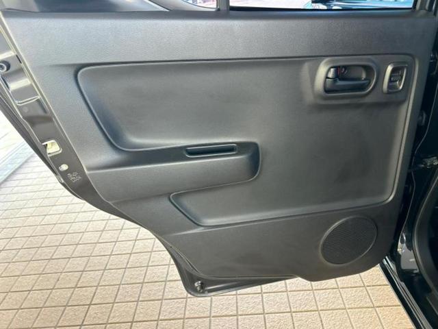 アルト Ｌ　ＥＢＤ付ＡＢＳ／横滑り防止装置／アイドリングストップ／エアバッグ　運転席／エアバッグ　助手席／衝突安全ボディ／パワーウインドウ／キーレスエントリー／パワーステアリング／マニュアルエアコン／ＣＤ／ラジオ（23枚目）