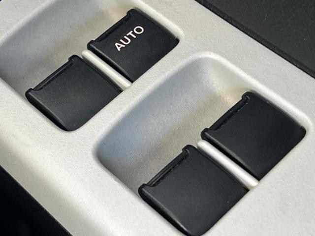 アルト Ｌ　ＥＢＤ付ＡＢＳ／横滑り防止装置／アイドリングストップ／エアバッグ　運転席／エアバッグ　助手席／衝突安全ボディ／パワーウインドウ／キーレスエントリー／パワーステアリング／マニュアルエアコン／ＣＤ／ラジオ（25枚目）