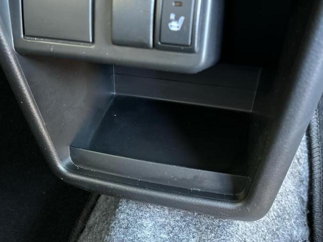 アルト Ｌ　ＥＢＤ付ＡＢＳ／横滑り防止装置／アイドリングストップ／エアバッグ　運転席／エアバッグ　助手席／衝突安全ボディ／パワーウインドウ／キーレスエントリー／パワーステアリング／マニュアルエアコン／ＣＤ／ラジオ（31枚目）