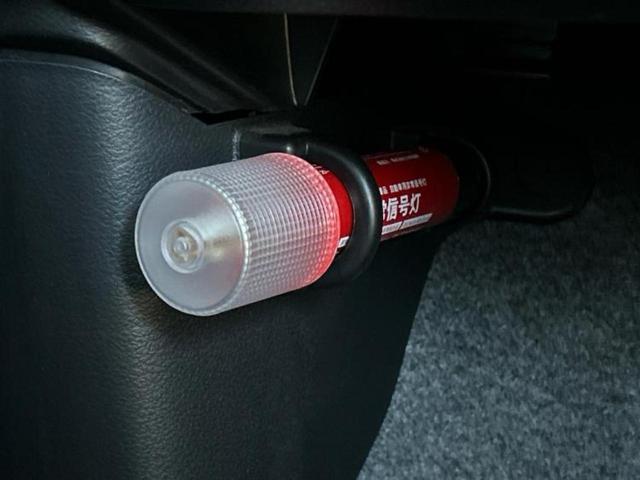 アルト Ｌ　ＥＢＤ付ＡＢＳ／横滑り防止装置／アイドリングストップ／エアバッグ　運転席／エアバッグ　助手席／衝突安全ボディ／パワーウインドウ／キーレスエントリー／パワーステアリング／マニュアルエアコン／ＣＤ／ラジオ（39枚目）