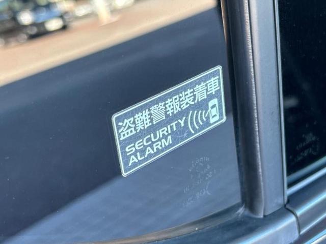 アルト Ｌ　ＥＢＤ付ＡＢＳ／横滑り防止装置／アイドリングストップ／エアバッグ　運転席／エアバッグ　助手席／衝突安全ボディ／パワーウインドウ／キーレスエントリー／パワーステアリング／マニュアルエアコン／ＣＤ／ラジオ（42枚目）