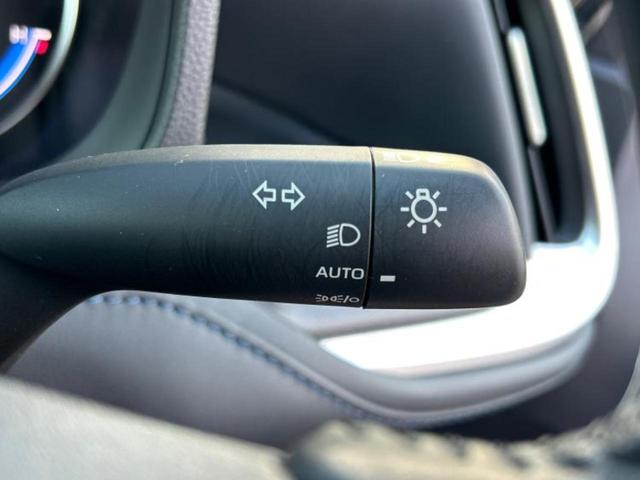 ヴォクシー ハイブリッドＳ－Ｚ　新品タイヤ／保証書／ディスプレイオーディオ＋ナビ／後席モニター　純正　１２．３インチ／衝突安全装置／両側電動スライドドア／シートヒーター／パノラミックビューモニター／車線逸脱防止支援システム　ＥＴＣ（16枚目）