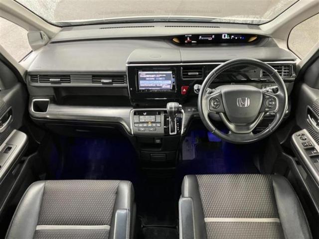 ステップワゴンスパーダ スパーダクールスピリットアドバンスPベータ 新品タイヤ/保証書/純正 SDナビ/衝突安全装置/両側電動スライドドア/シートヒーター 前席/車線逸脱防止支援システム/シート ハーフレザー/ドライブレコーダー 社外/ヘッドランプ LED DVD再生(4枚目)