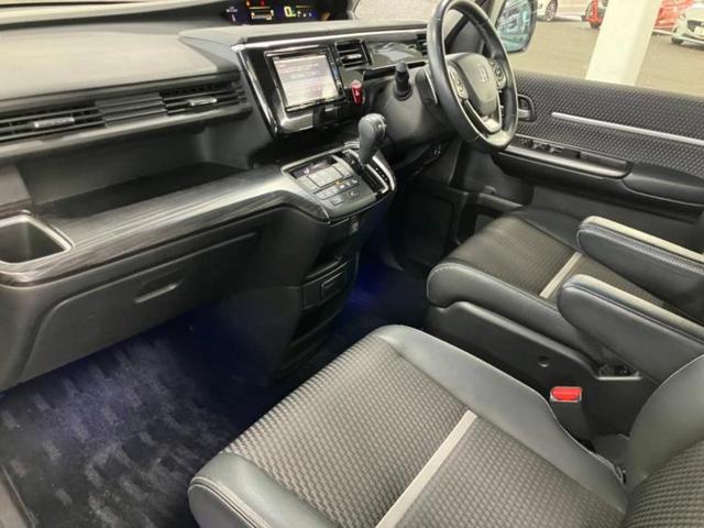 ステップワゴンスパーダ スパーダクールスピリットアドバンスPベータ 新品タイヤ/保証書/純正 SDナビ/衝突安全装置/両側電動スライドドア/シートヒーター 前席/車線逸脱防止支援システム/シート ハーフレザー/ドライブレコーダー 社外/ヘッドランプ LED DVD再生(6枚目)