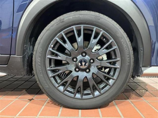 キックス オーテック 保証書/純正 9インチ SDナビ/インテリジェントルームミラー/エマージェンシーブレーキ/シートヒーター/アラウンドビューモニター/車線逸脱防止支援システム/シート 合皮/プロパイロット 全周囲カメラ(18枚目)