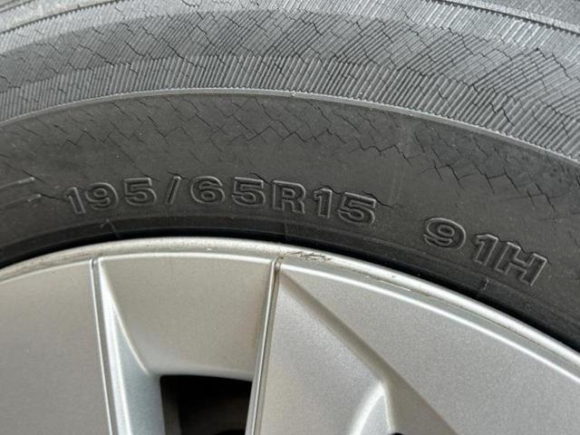 プリウス Ｓ　新品タイヤ／保証書／純正　ＳＤナビ／パーキングアシスト　バックガイド／ヘッドランプ　ＬＥＤ／Ｂｌｕｅｔｏｏｔｈ接続／ＥＴＣ／ＥＢＤ付ＡＢＳ／横滑り防止装置／アイドリングストップ　バックカメラ（51枚目）