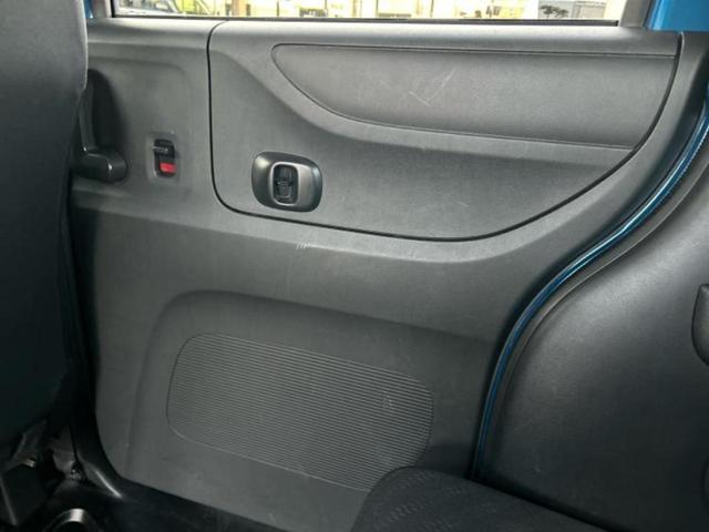 Ｎ－ＢＯＸカスタム ＳＳパッケージ　新品タイヤ／純正　メモリーナビ／両側電動スライドドア／ヘッドランプ　ＨＩＤ／ＥＴＣ／ＥＢＤ付ＡＢＳ／横滑り防止装置／アイドリングストップ／バックモニター／ワンセグＴＶ／エアバッグ　運転席　バックカメラ（21枚目）