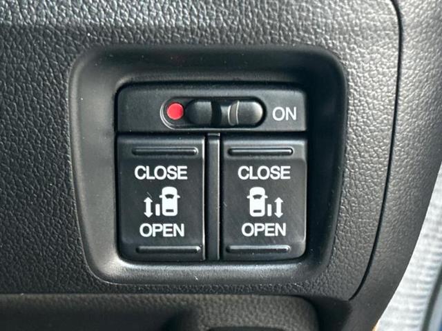 Ｎ－ＢＯＸカスタム ＳＳパッケージ　新品タイヤ／純正　メモリーナビ／両側電動スライドドア／ヘッドランプ　ＨＩＤ／ＥＴＣ／ＥＢＤ付ＡＢＳ／横滑り防止装置／アイドリングストップ／バックモニター／ワンセグＴＶ／エアバッグ　運転席　バックカメラ（27枚目）