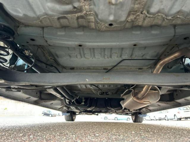 Ｎ－ＢＯＸカスタム ＳＳパッケージ　新品タイヤ／純正　メモリーナビ／両側電動スライドドア／ヘッドランプ　ＨＩＤ／ＥＴＣ／ＥＢＤ付ＡＢＳ／横滑り防止装置／アイドリングストップ／バックモニター／ワンセグＴＶ／エアバッグ　運転席　バックカメラ（46枚目）