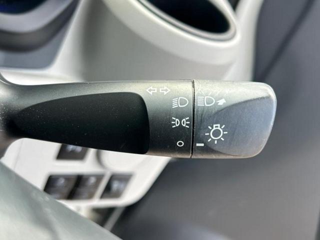 ピクシスエポック Ｘ　ＳＡ３　保証書／衝突安全装置／車線逸脱防止支援システム／ヘッドランプ　ＬＥＤ／ＥＢＤ付ＡＢＳ／横滑り防止装置／アイドリングストップ／禁煙車／エアバッグ　運転席／エアバッグ　助手席／パワーウインドウ（12枚目）