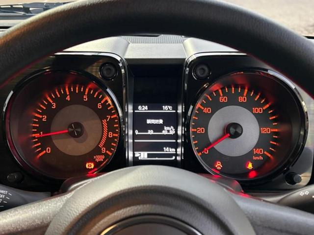 ジムニー ４ＷＤ　ＸＬ　保証書／シートヒーター　前席／ＡＢＳ／横滑り防止装置／禁煙車／エアバッグ　運転席／エアバッグ　助手席／パワーウインドウ／エンジンスタートボタン／キーレススタート／オートエアコン／パワーステアリング（9枚目）