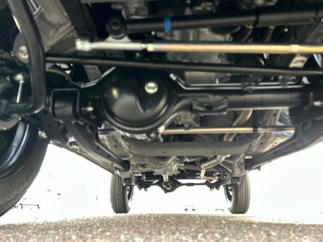 ジムニー ４ＷＤ　ＸＬ　保証書／シートヒーター　前席／ＡＢＳ／横滑り防止装置／禁煙車／エアバッグ　運転席／エアバッグ　助手席／パワーウインドウ／エンジンスタートボタン／キーレススタート／オートエアコン／パワーステアリング（46枚目）
