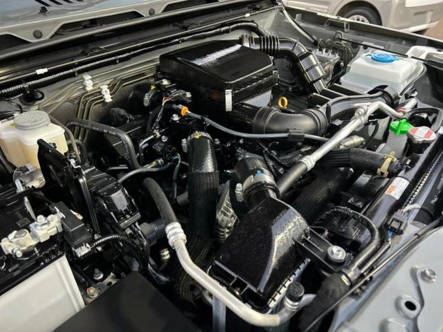 ジムニー ４ＷＤ　ＸＬ　保証書／シートヒーター　前席／ＡＢＳ／横滑り防止装置／禁煙車／エアバッグ　運転席／エアバッグ　助手席／パワーウインドウ／エンジンスタートボタン／キーレススタート／オートエアコン／パワーステアリング（48枚目）