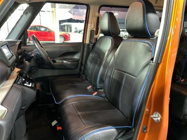 デリカミニ ４ＷＤ　Ｔプレミアム　新品タイヤ／社外　メモリーナビ／デジタルルームミラー／イーアシスト（ミツビシ）／両側電動スライドドア／シートヒーター　前席／全方位モニター／車線逸脱防止支援システム／プロパイロット　全周囲カメラ（6枚目）